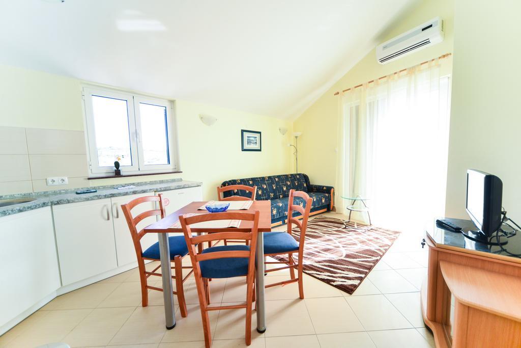 Apartments Ivan Zadar Bagian luar foto