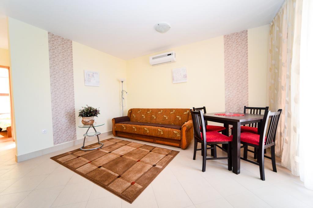 Apartments Ivan Zadar Bagian luar foto